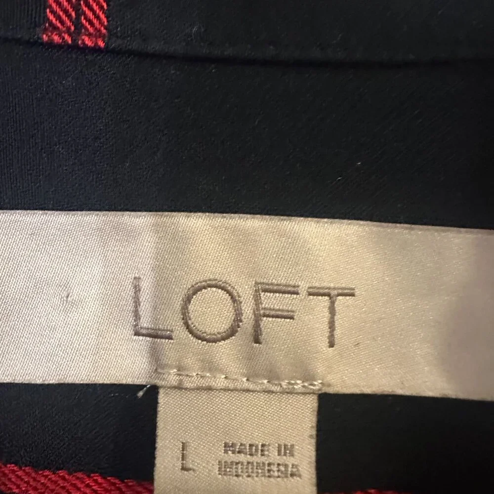 ❤️ LOFT Black & Red Windowpane Plaid Button-Down Blouse | Size L - Picture 3 of 4